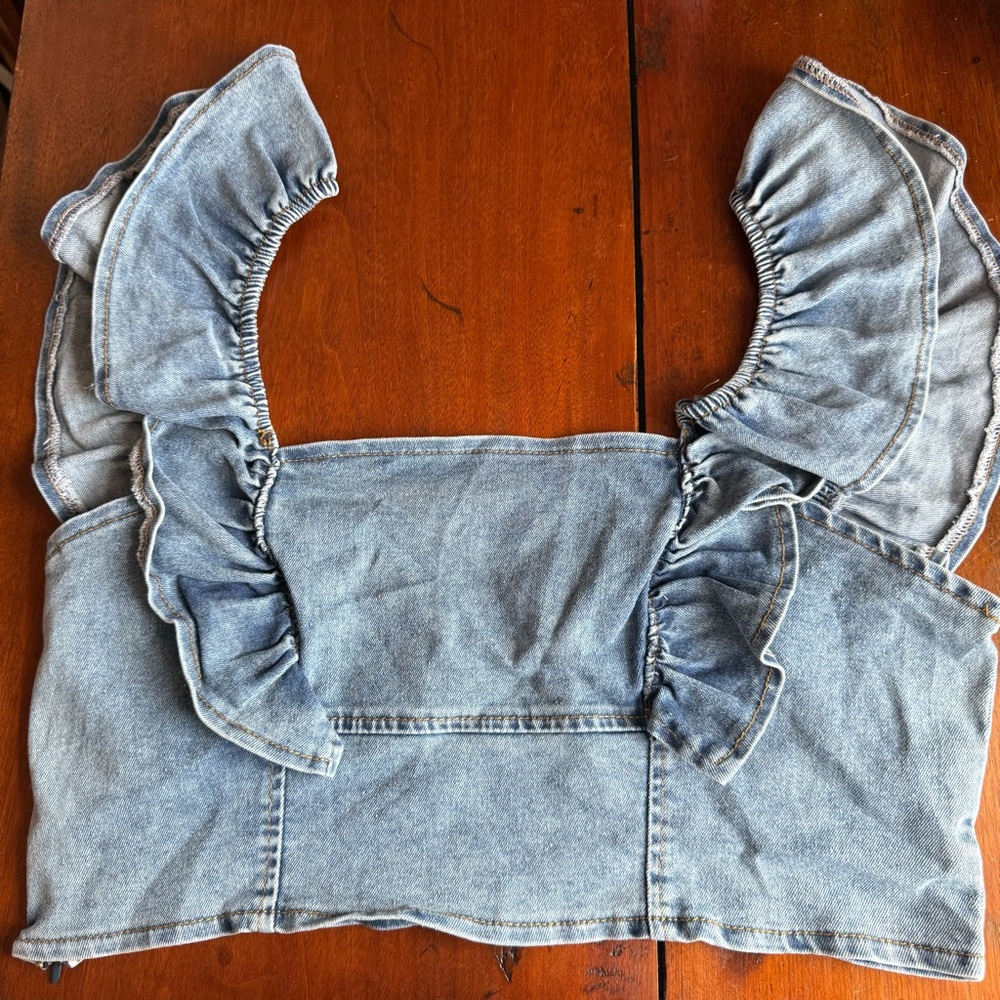Stretch Denim Ruffle Crop Top - Picture 2 of 5